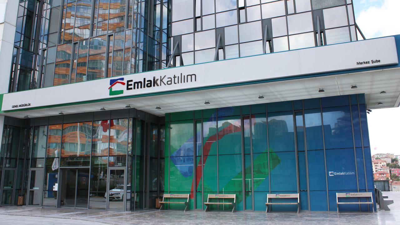 Банка Emlak Katılım